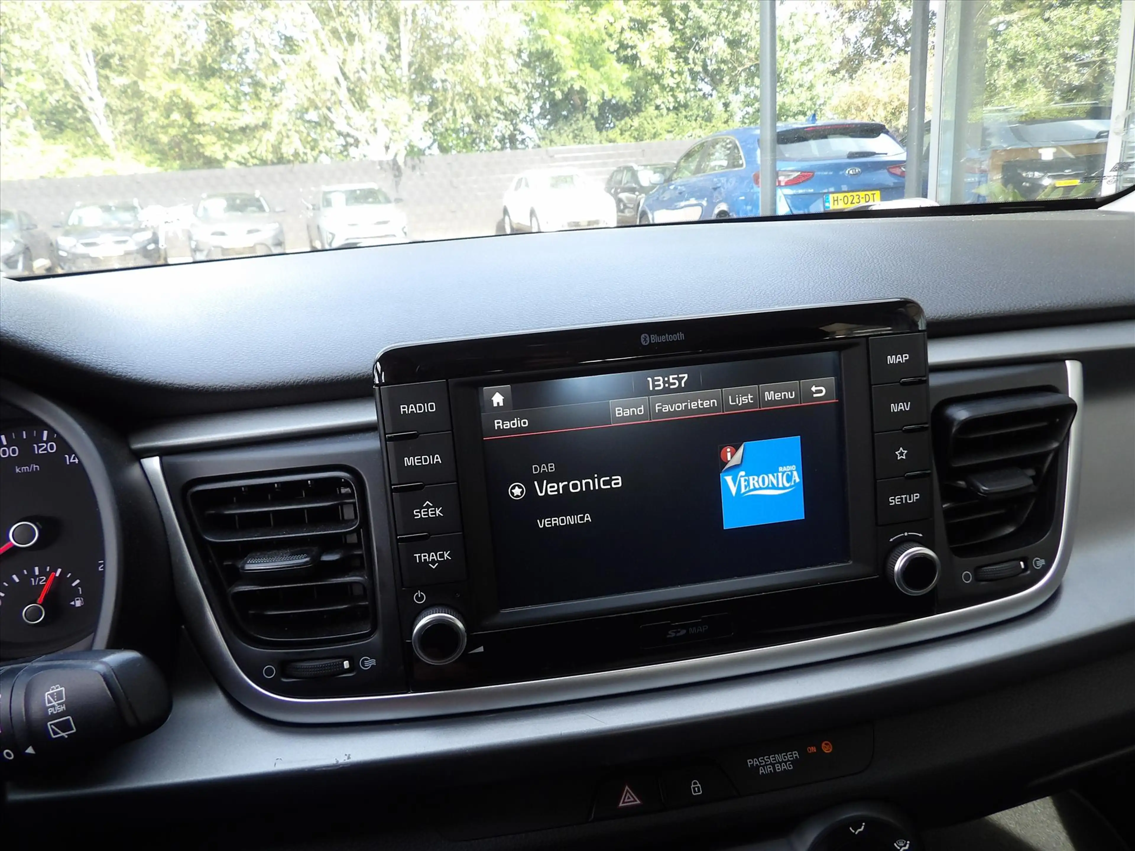 Kia Rio 1.0 Turbo ComfortPlusLine Navigator Org. Ned. — photo 35