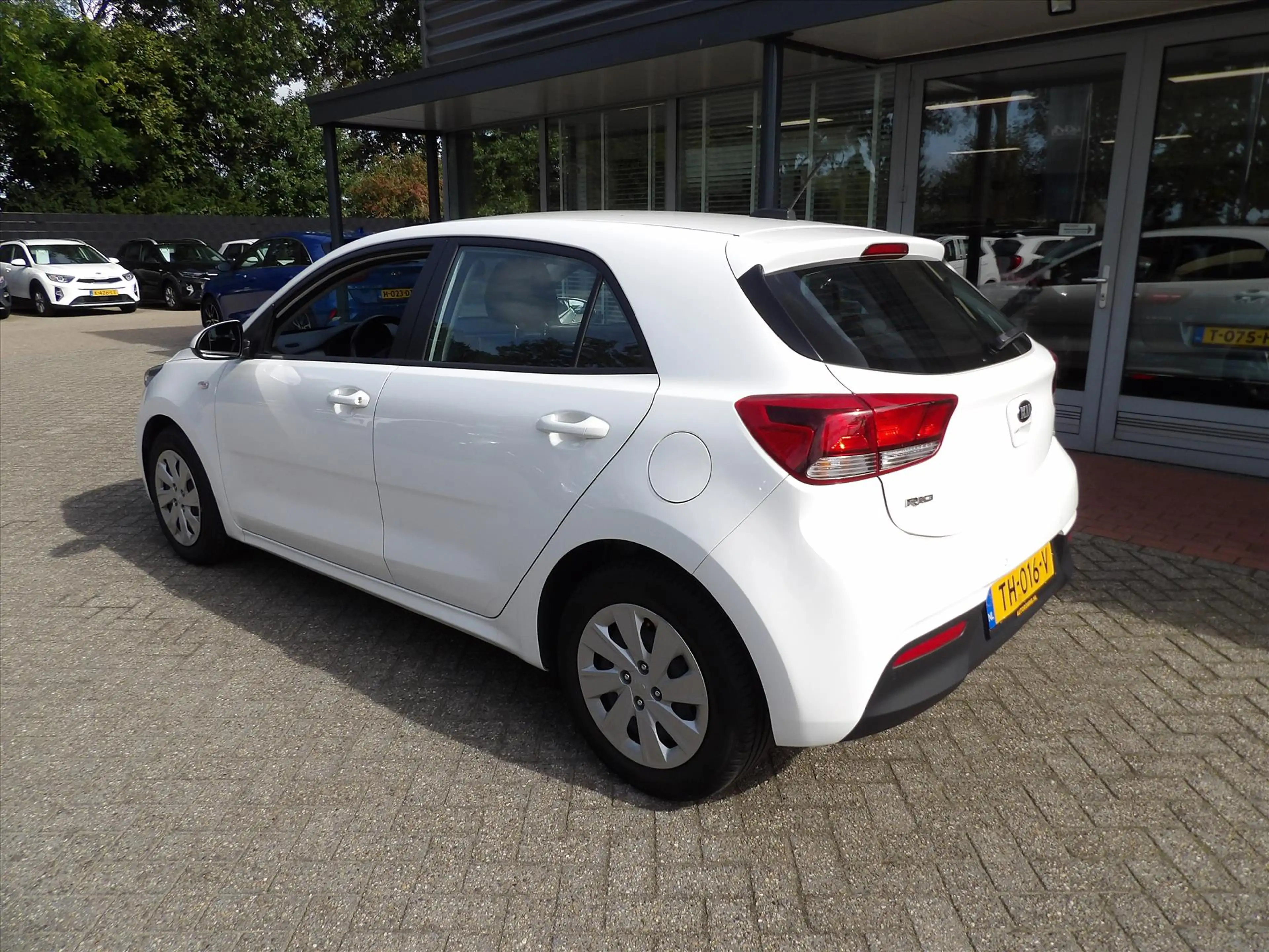 Kia Rio 1.0 Turbo ComfortPlusLine Navigator Org. Ned. — photo 3