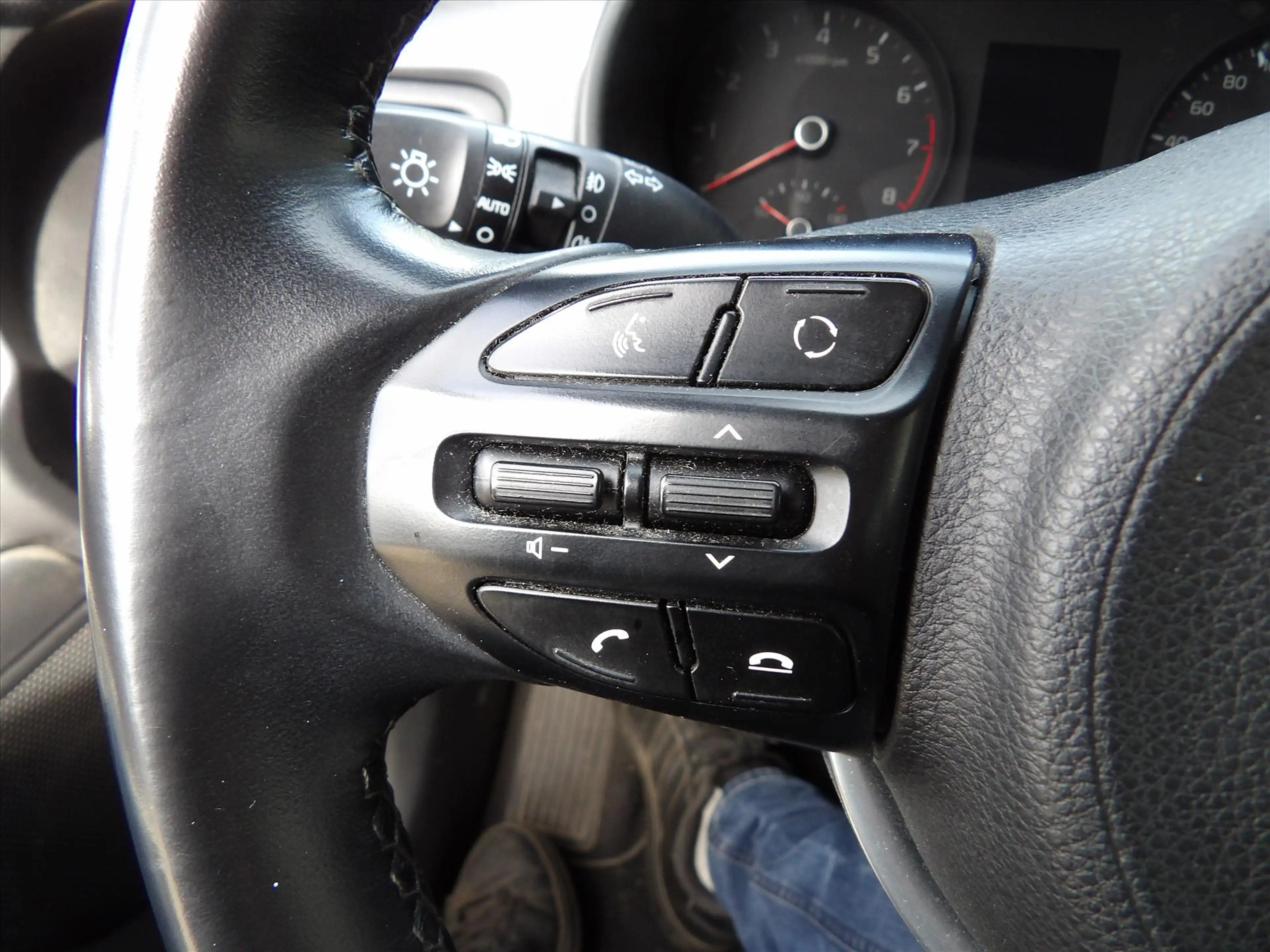 Kia Rio 1.0 Turbo ComfortPlusLine Navigator Org. Ned. — photo 27