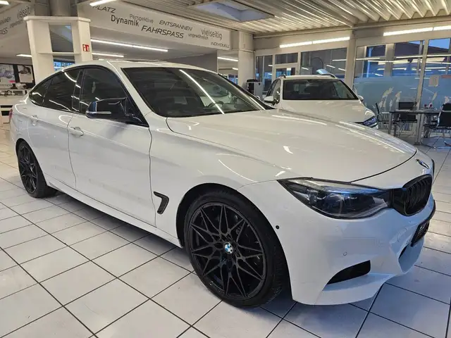 BMW 335 3 Gran Turismo 335 i xDrive M Sport *VOLL