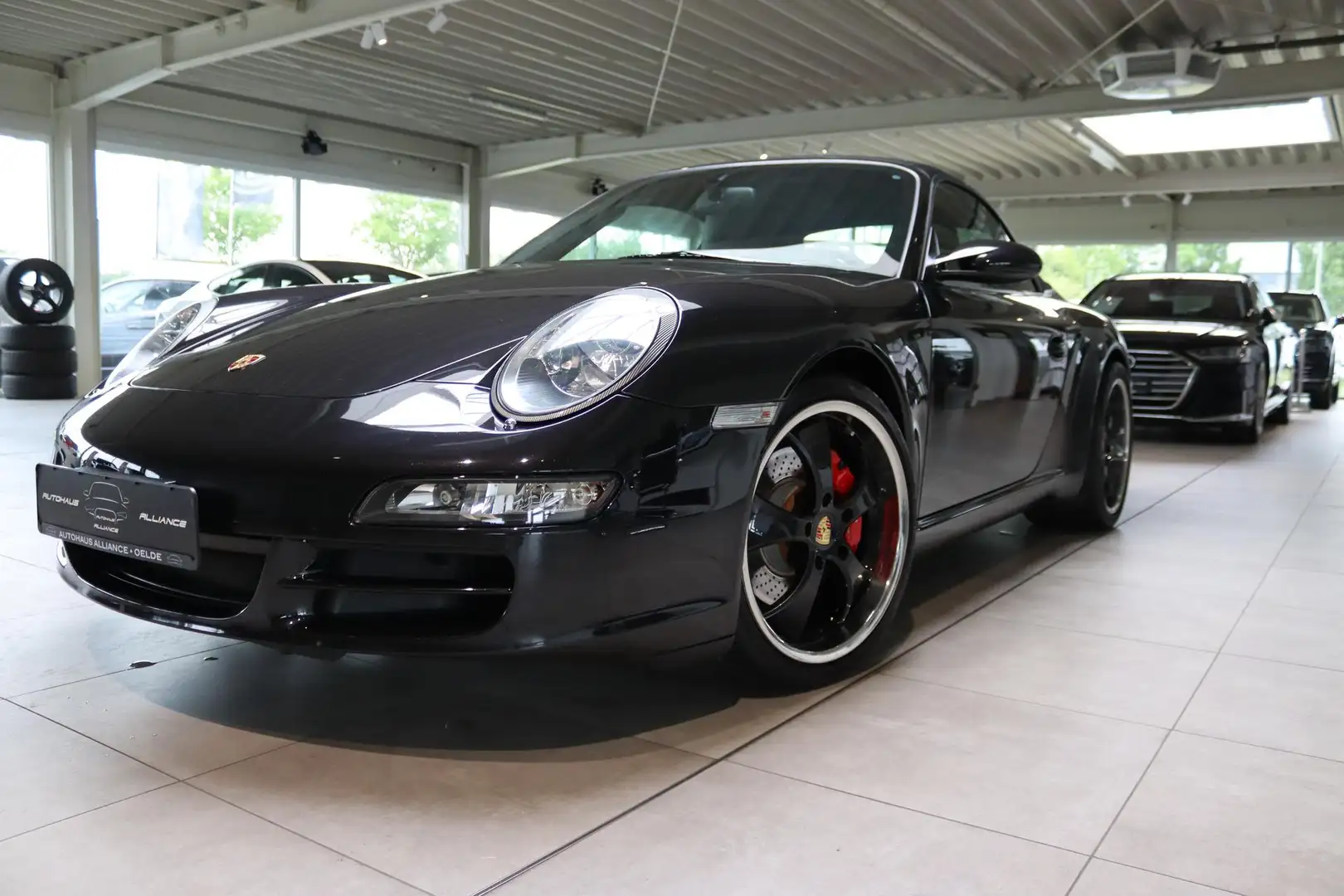 Porsche 911 Cabriolet Carrera S 3.8 261 kW (355 PS), Autom.... Schwarz - 1