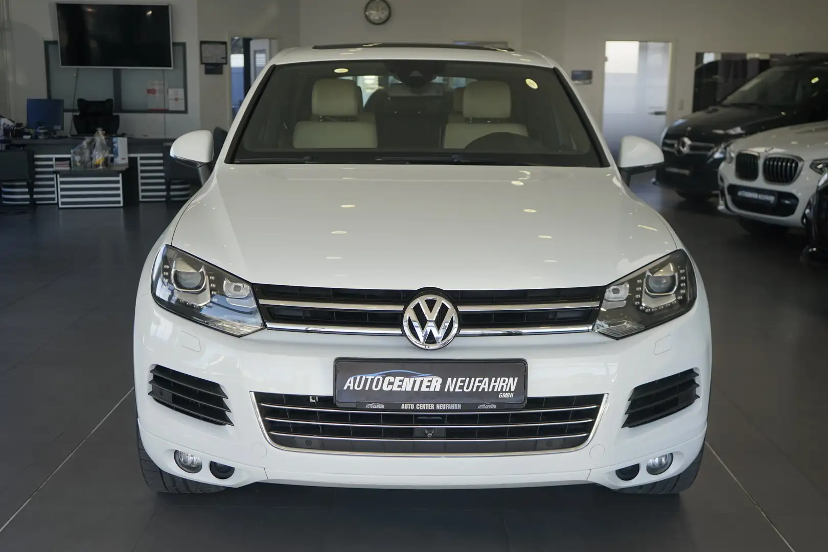 Volkswagen Touareg EXCLUSIVE V8 TDI+NAVI+360°KAMERA+SUND SYS Blanc - 2