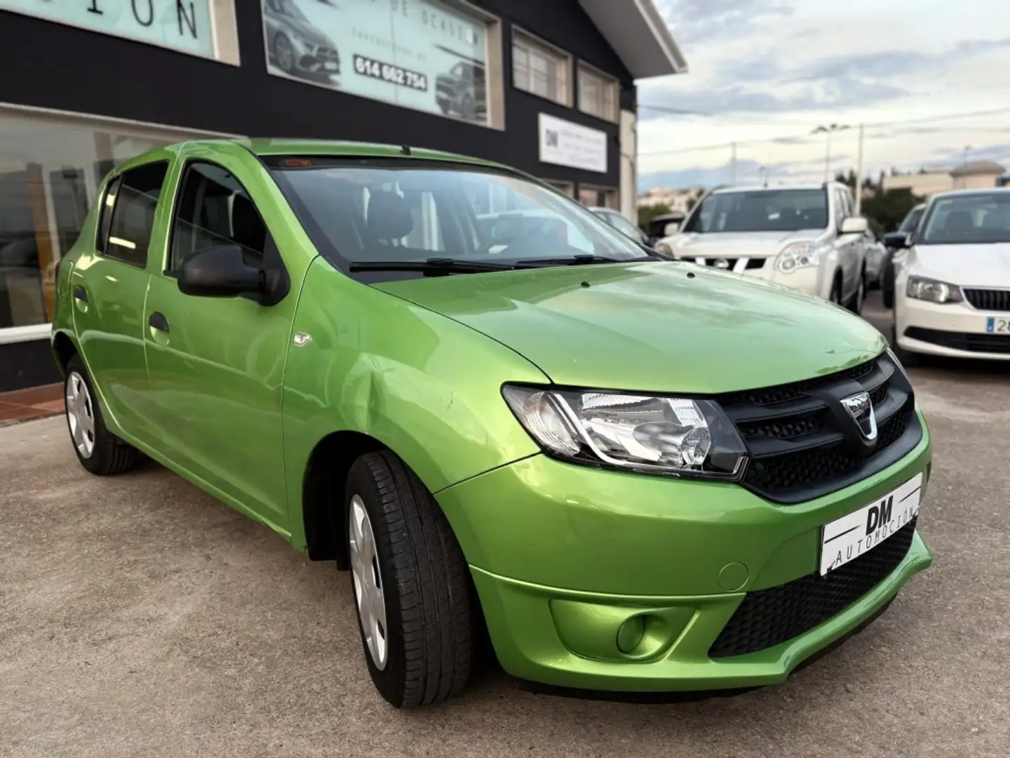 Dacia Sandero 1.5dCi Ambiance 75 Verde - 2