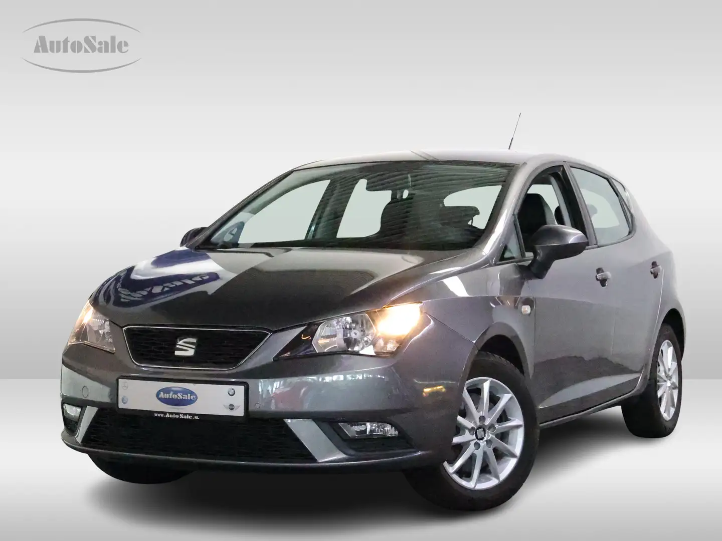 SEAT Ibiza 1.0 EcoTSI Style AUTOMAAT Connect '16 Grijs - 1