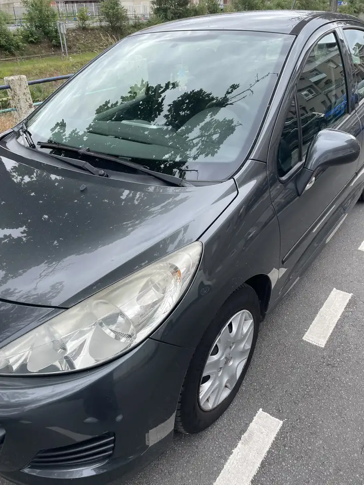 Peugeot 207 1.4e 16v 90ch ExÃ©cutive Pack