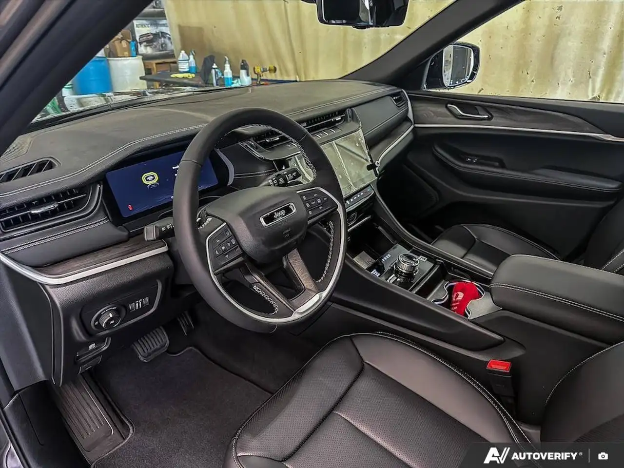 Jeep Grand Cherokee photo Jeep Grand Cherokee