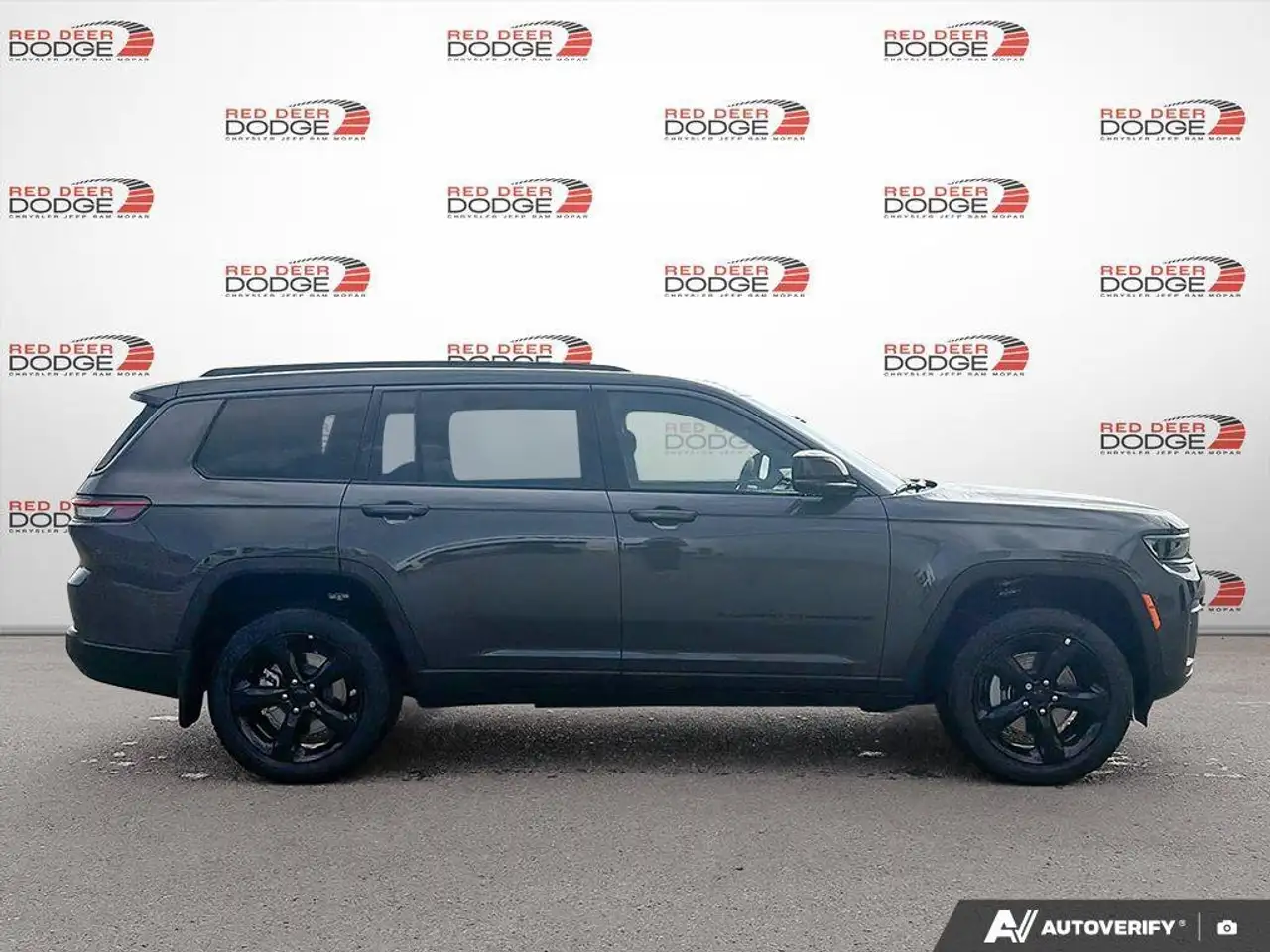 Jeep Grand Cherokee photo Jeep Grand Cherokee