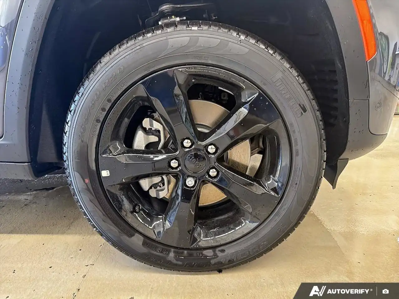 Jeep Grand Cherokee photo Jeep Grand Cherokee
