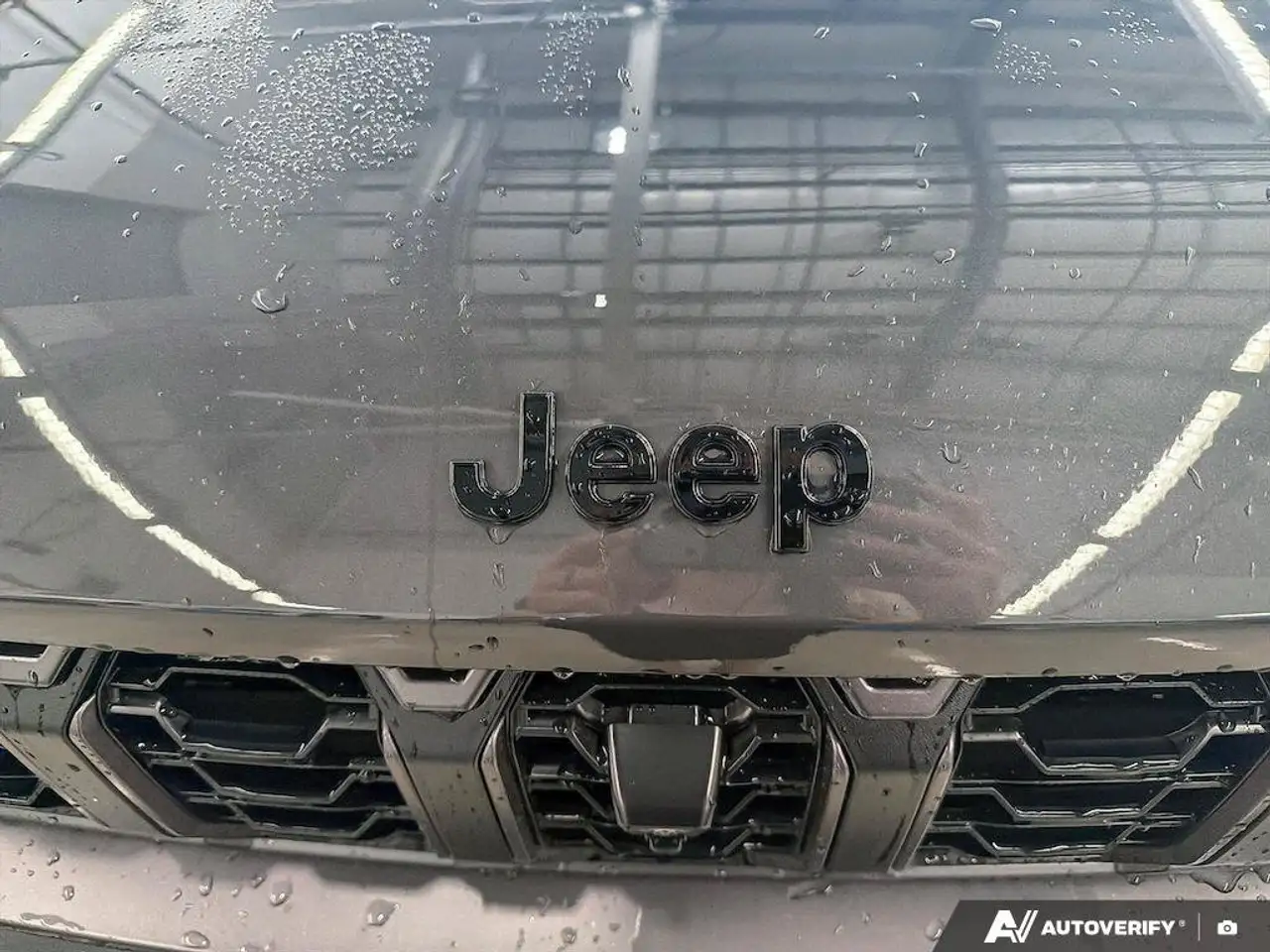 Jeep Grand Cherokee photo Jeep Grand Cherokee