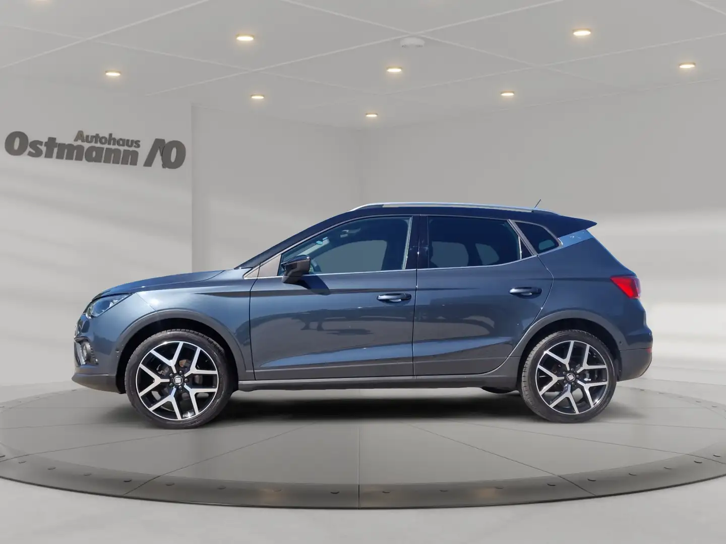 SEAT Arona 1.0 TSI FR Beats ACC SpurH LM KAM LED AUT Grau - 2