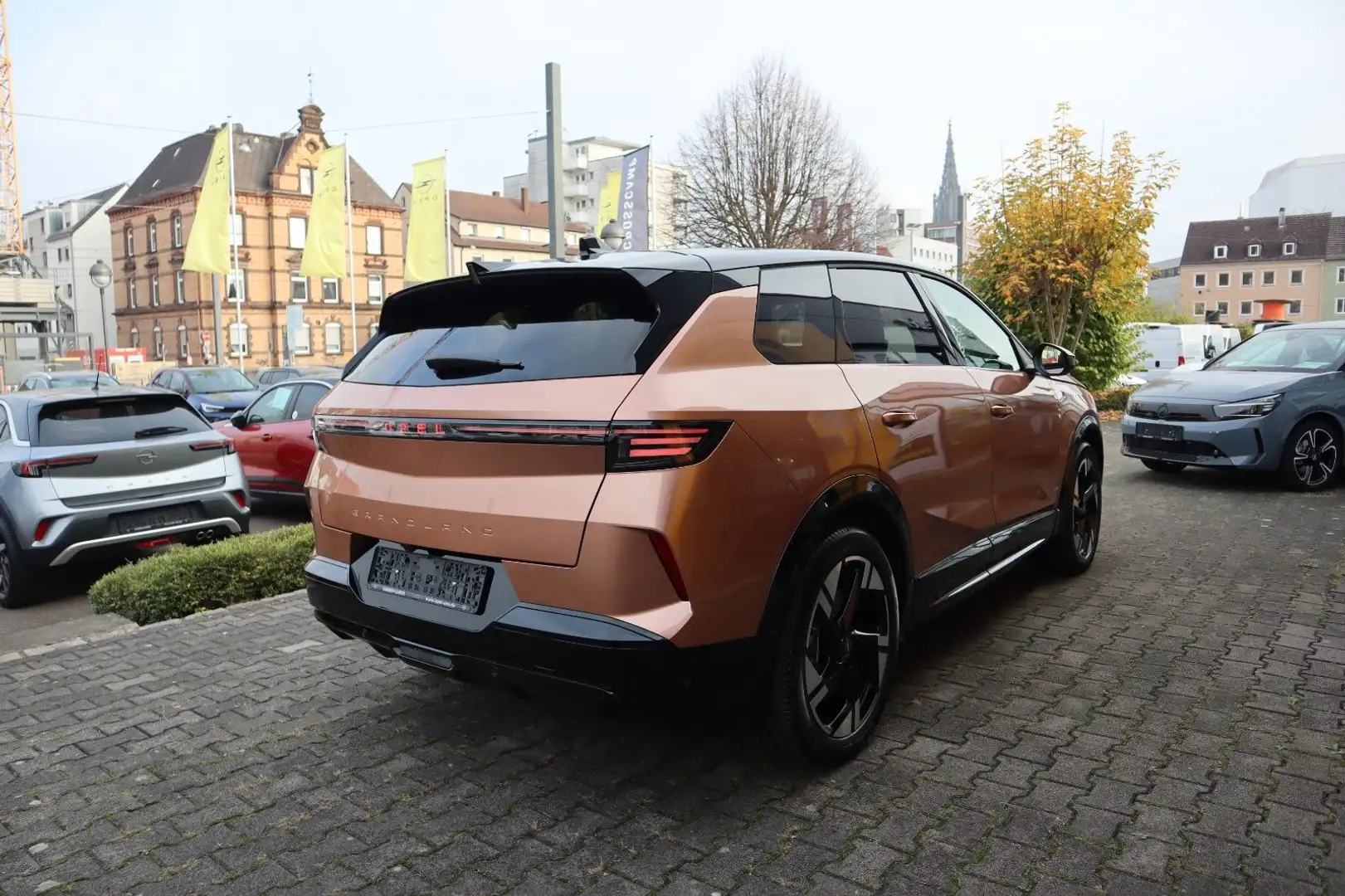 Opel Grandland X Grandland e GS Tech-Paket GS Braun - 2