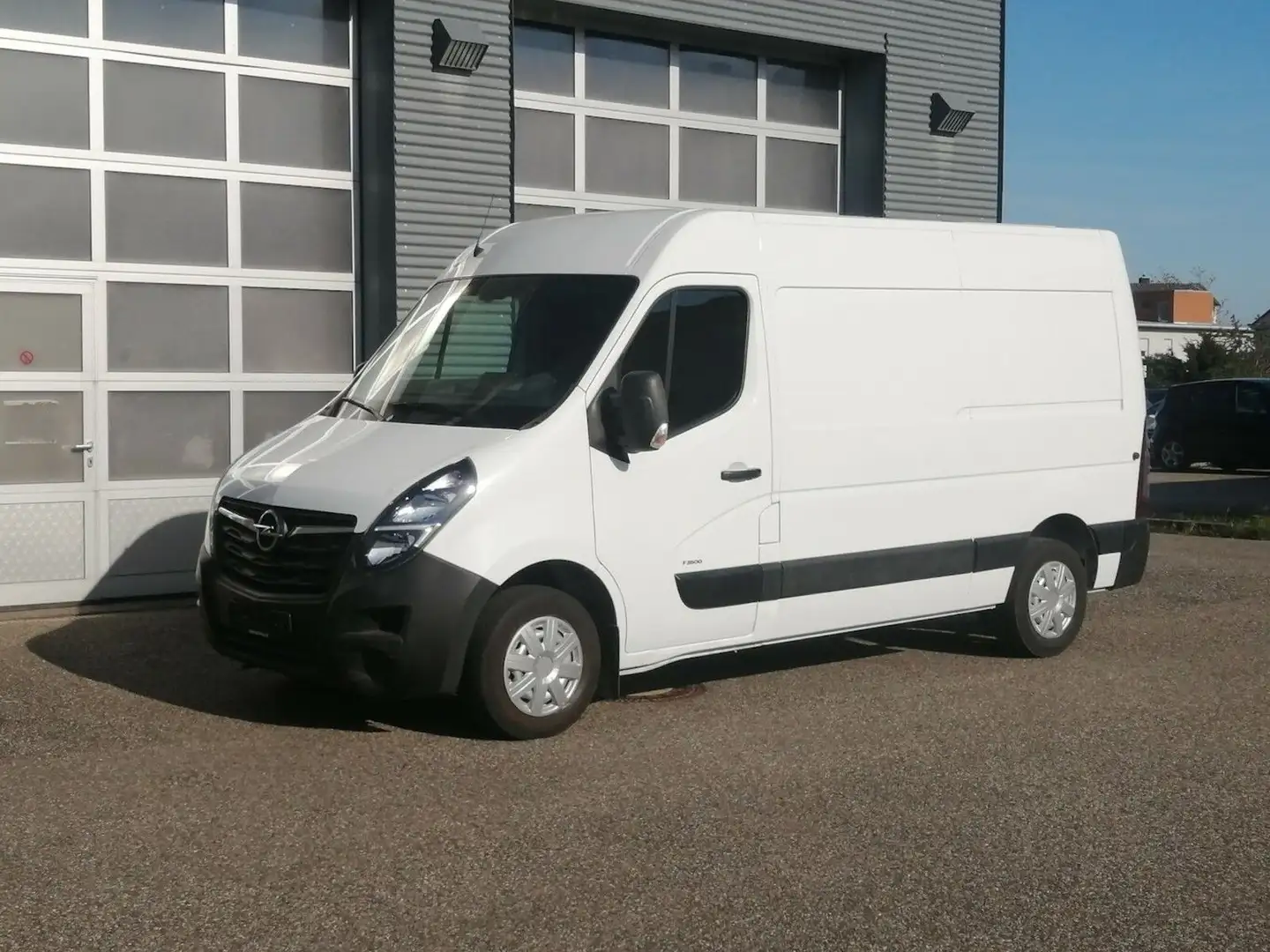 Opel Movano 2.3 CDTI Kasten L2 H2 Klima AHK Weiß - 1