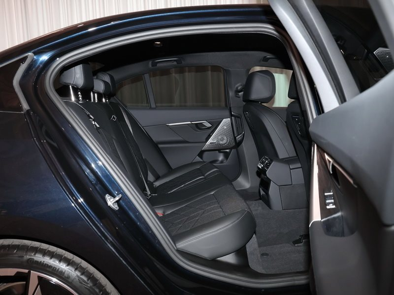 BMW 540 d xDrive M Sport Pano. B&O 360° DrivAsProf — photo 12