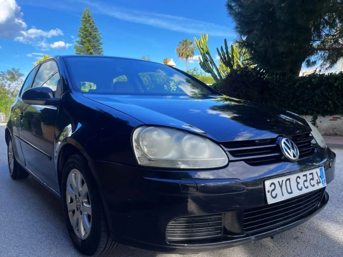 Volkswagen Golf Pequeño Manual de 3 Puertas Negro - 1