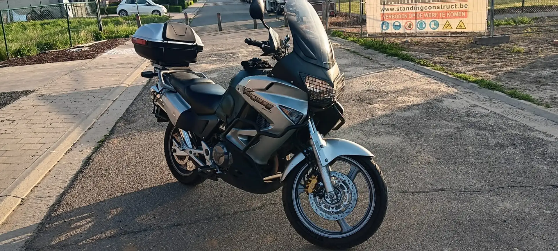Honda Varadero Gri - 1