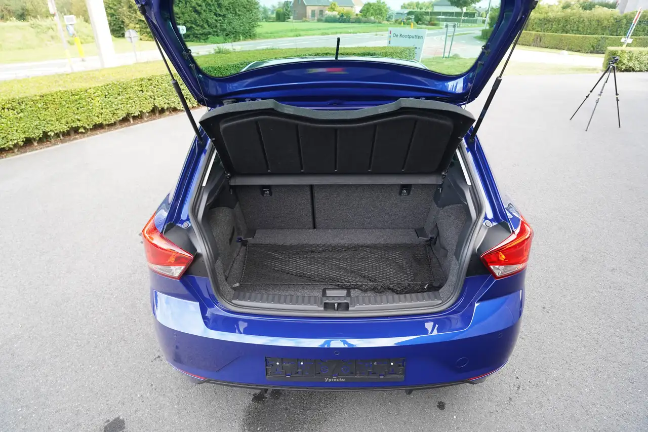SEAT Ibiza 1.0i MPI Full Link Cruise AppleAndroid DAB tuner Alu velgen Privacy Parkeersensoren Frontassist GPS, миниатюра 10