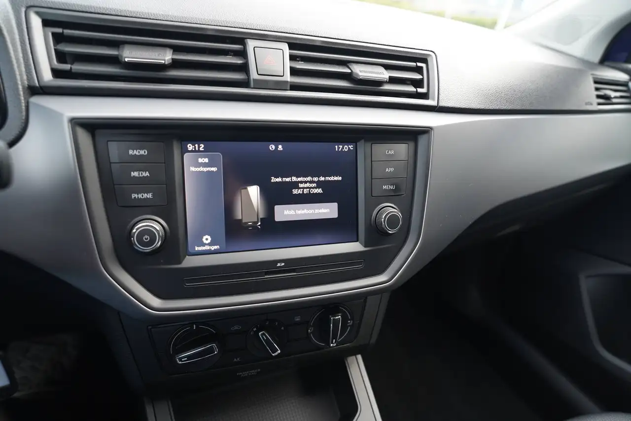 SEAT Ibiza 1.0i MPI Full Link Cruise AppleAndroid DAB tuner Alu velgen Privacy Parkeersensoren Frontassist GPS, миниатюра 23