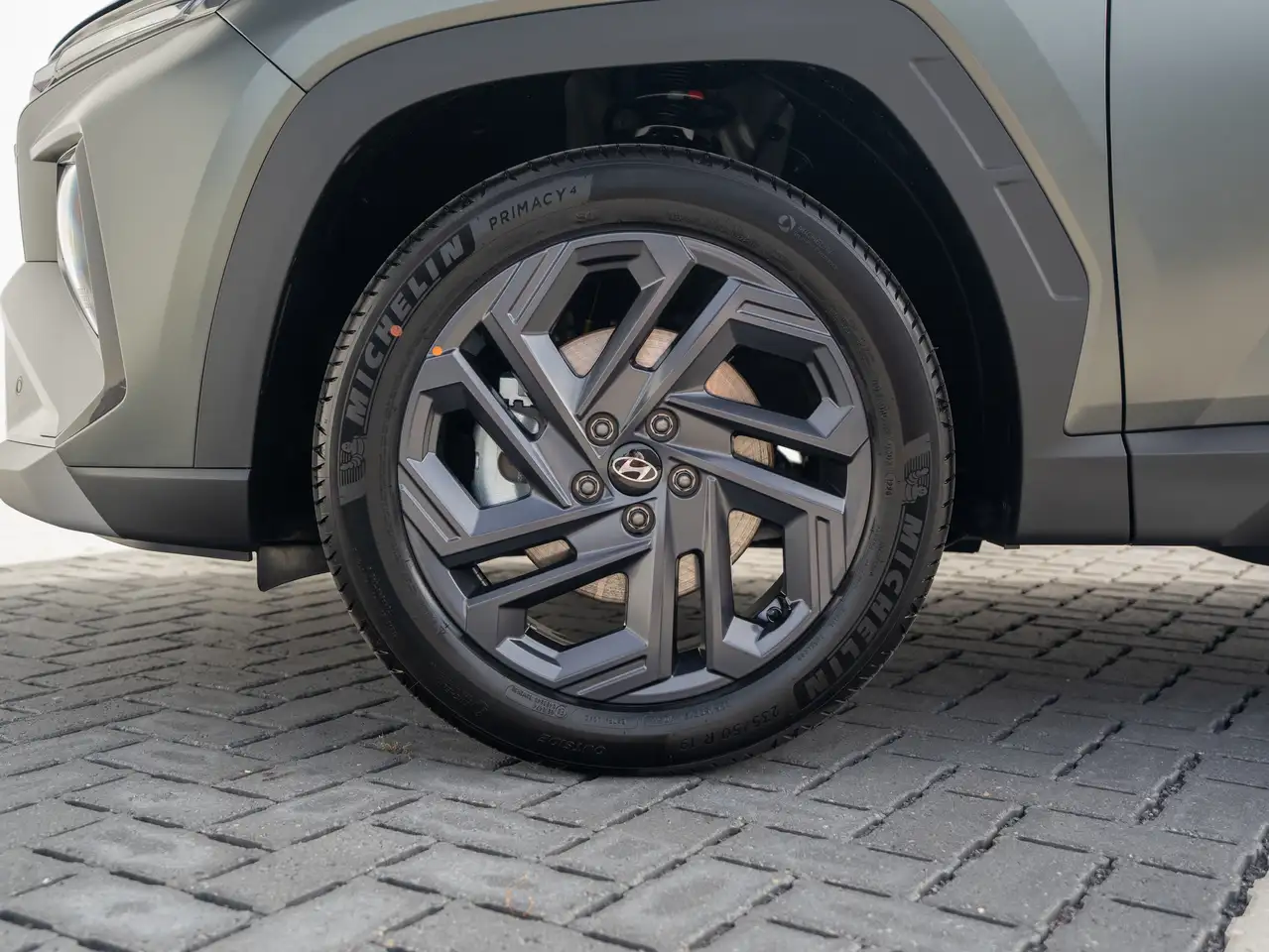 Hyundai TUCSON 1.6 T-GDi BLACK EDITION/PANO/CAMERA/KEYLESS/ZETELVERWARMING/LED/5 JAAR FABRIEKSGARANTIE, миниатюра 12