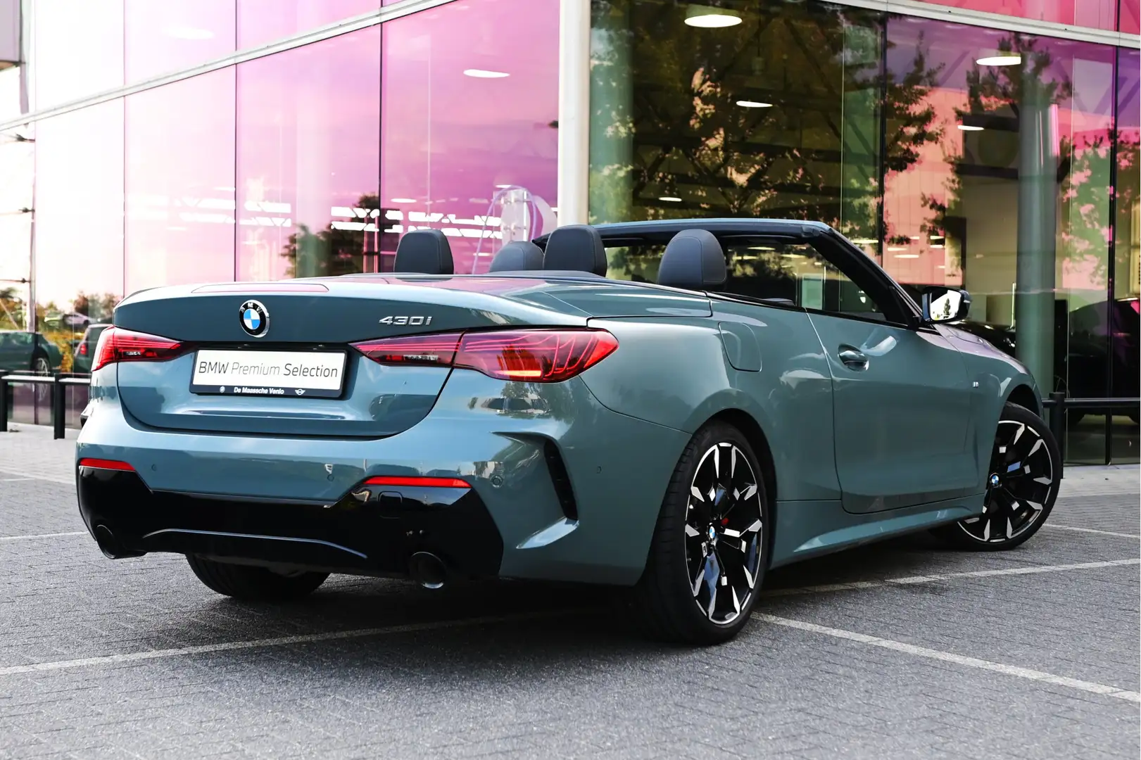 BMW 430 4 Serie Cabrio 430i xDrive M Sport Automaat / Acht Vert - 2