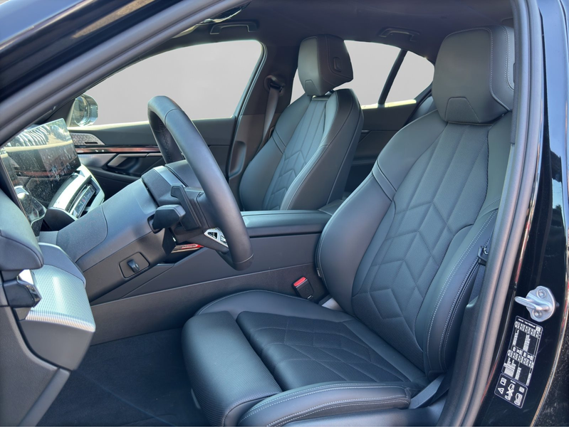 BMW 540 d xDrive Limousine M Sportpaket Head-Up DAB — photo 8