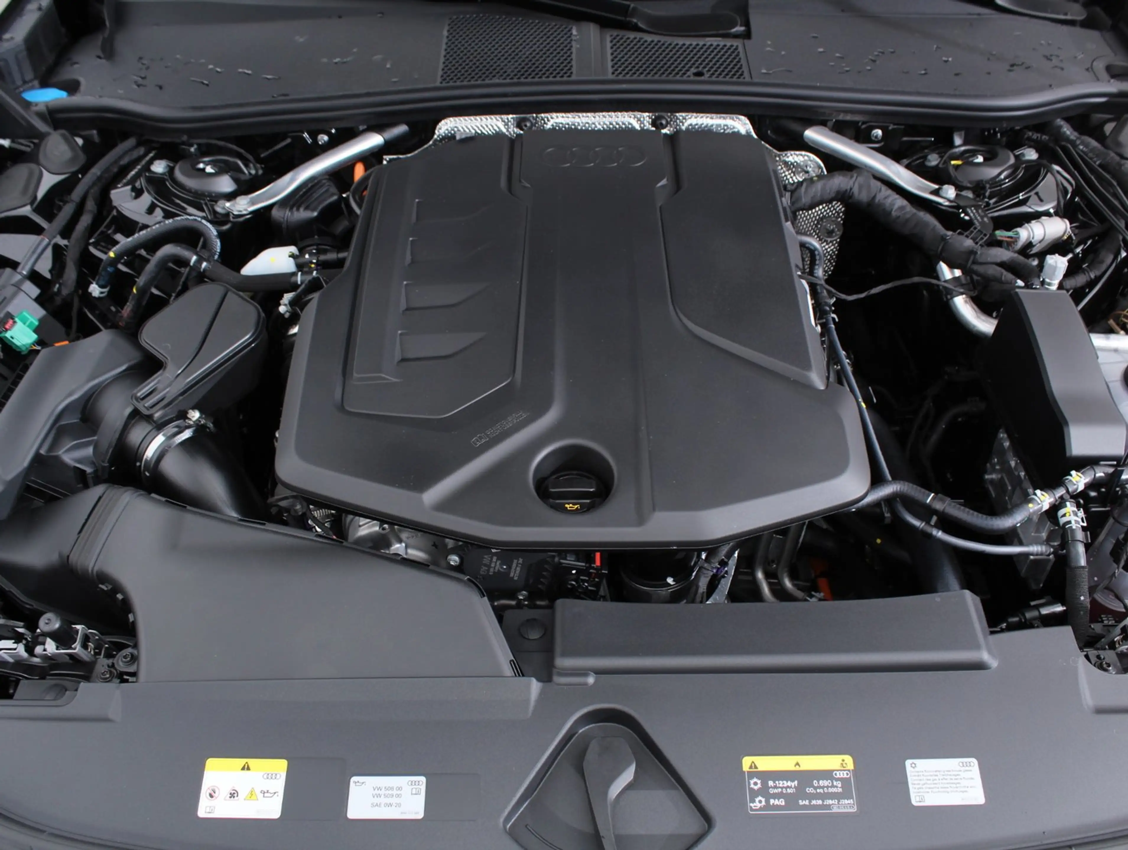 Audi A6 allroad e-hybrid quattro 270 kW — photo 6