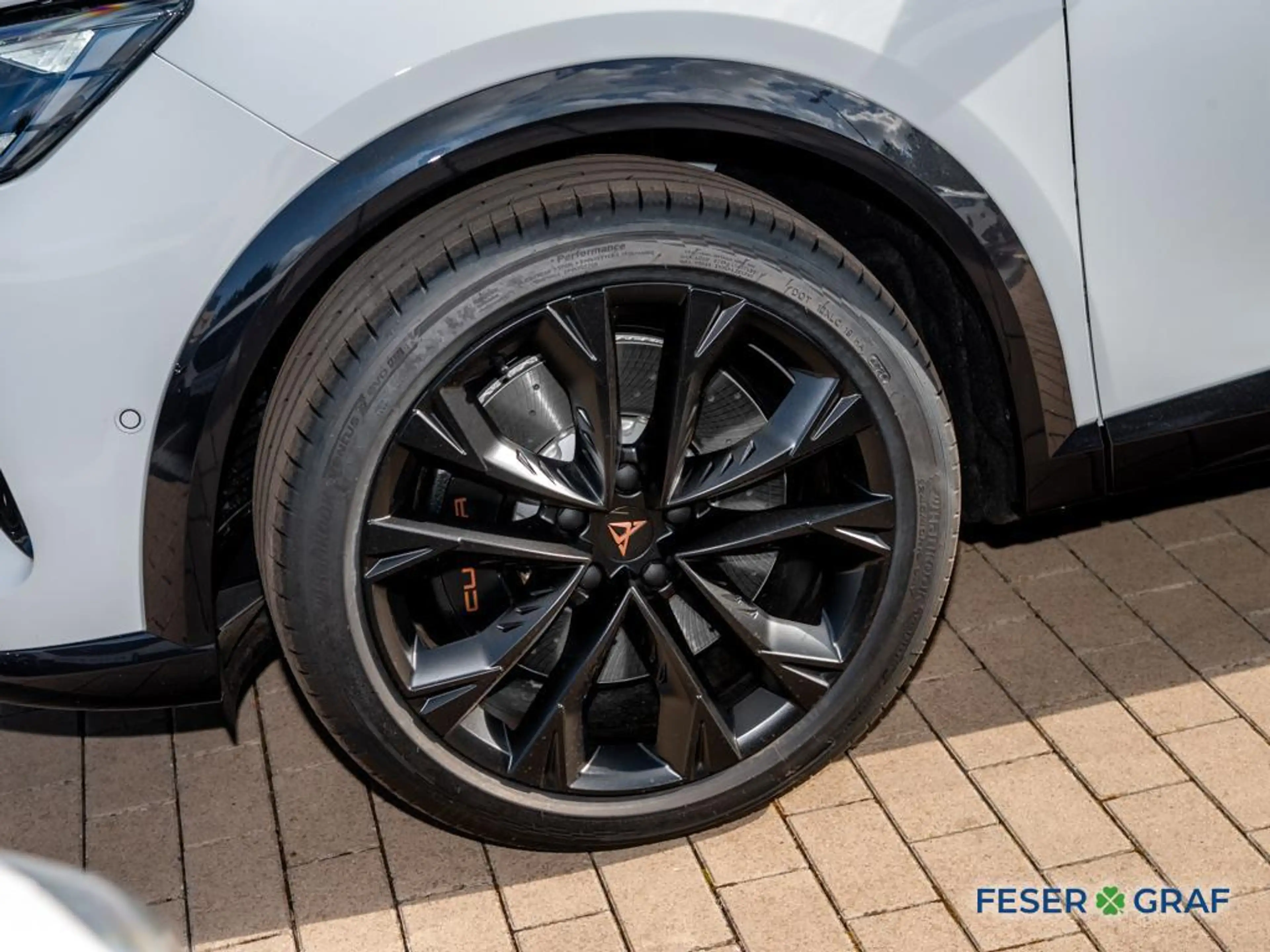 CUPRA Formentor VZ 2.0 TSI 4Drive PANO/SENNHEISER/AHK — photo 13
