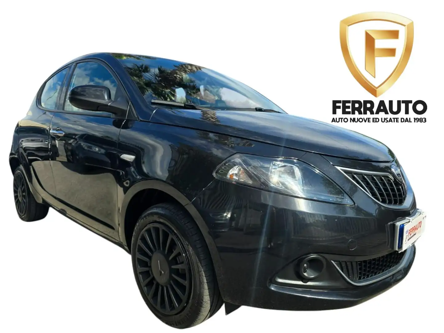 Lancia Ypsilon 1.0 FireFly 5 porte S&S Hybrid Gold Noir - 1