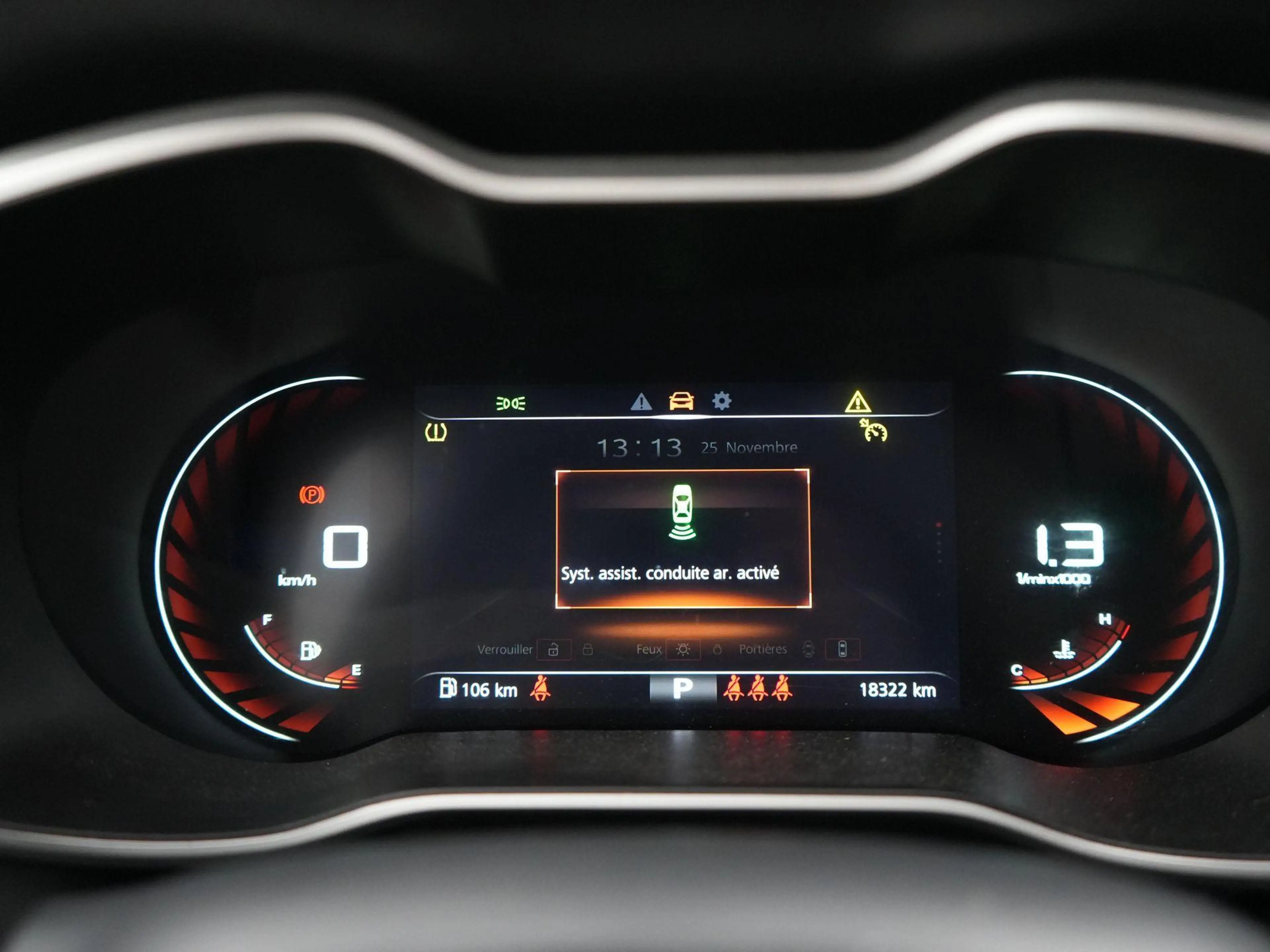 MG ZS 1.0 T-GDi AT LUXURY — photo 8