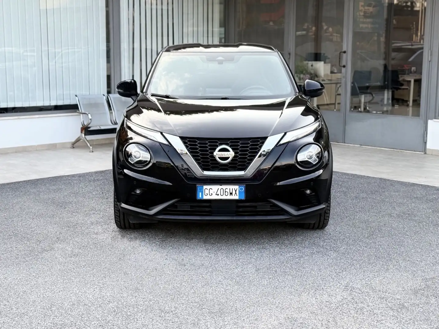 Nissan Juke 1.0 Benzina 114CV E6 - 2021 Nero - 2