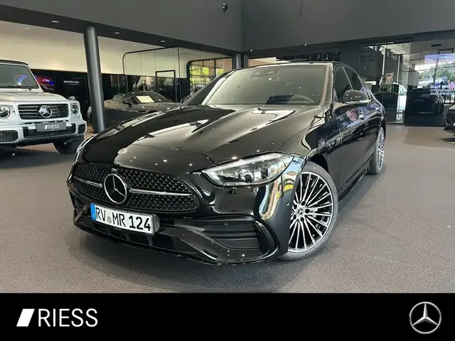 Mercedes-Benz C 300 4M AMG+PANO+AHK+HUD+DISTR+DIGI LIGHT+KEYL+