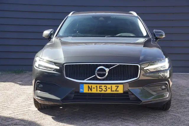 Volvo V60 view 17