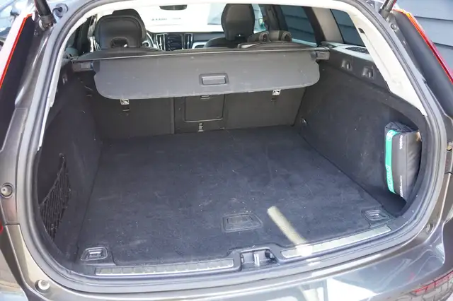 Volvo V60 view 30