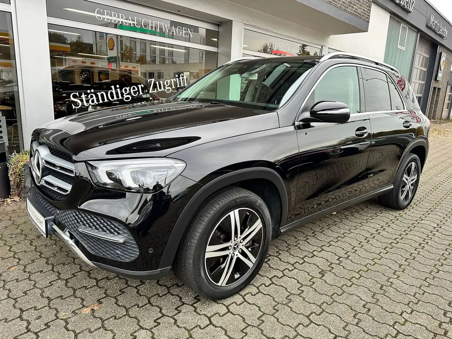Mercedes-Benz GLE 350 AHK-Panorama Noir - 1