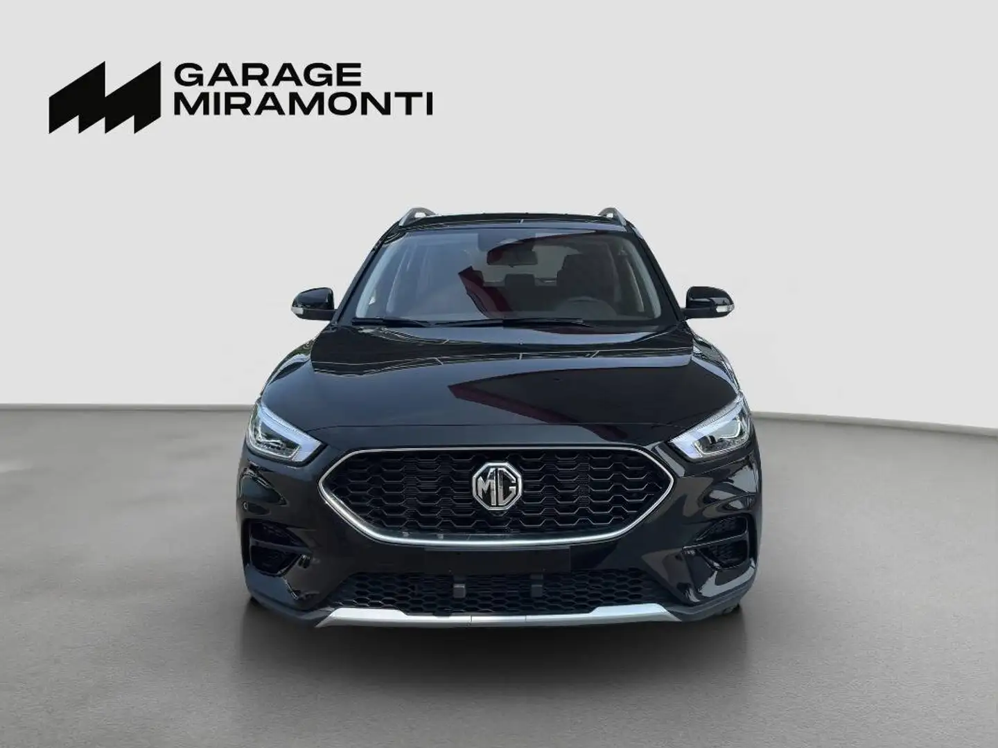 MG ZS 1.5 Comfort Nero - 2