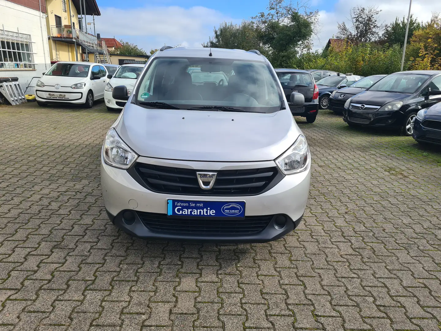 Dacia Lodgy Ambiance Silber - 1