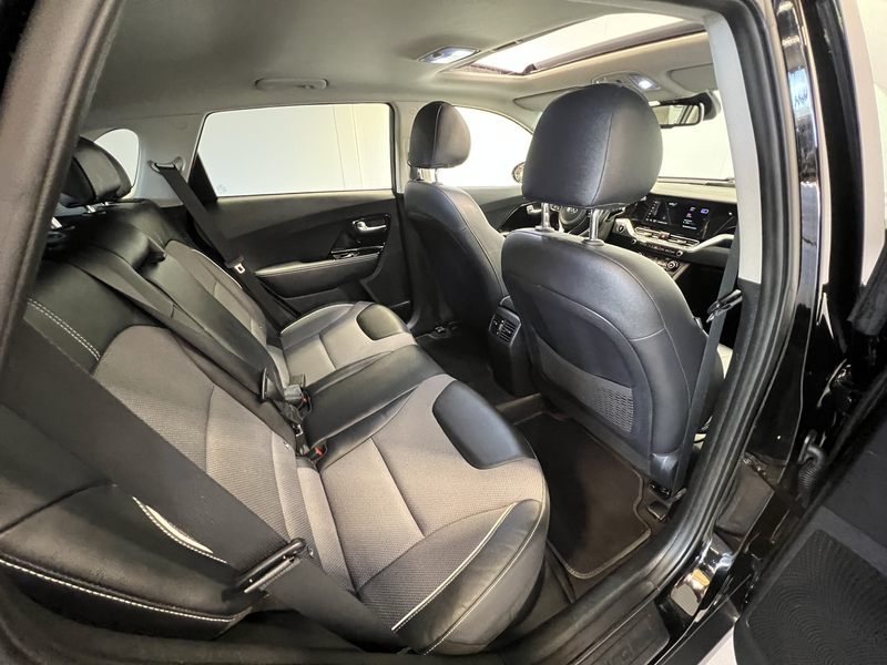 Kia e-Niro DynamicPlusLine 64 kWh Schuif/kanteldak | Android/ — photo 9