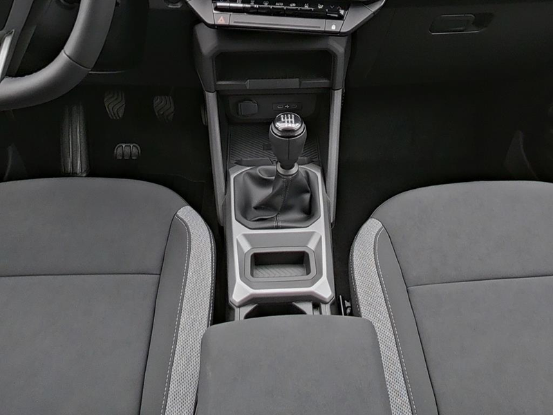 Dacia Bigster Journey mild hybrid 140 — photo 12