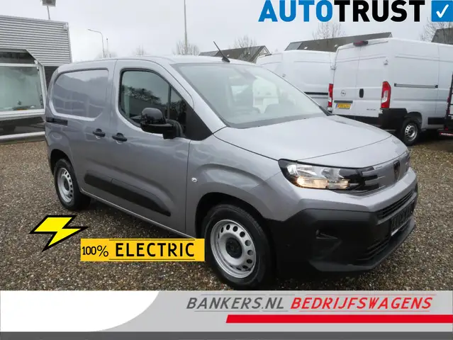 Peugeot Partner E-Partner 136KW, L1, 50KWH, Accu 98%, Auto verkeer