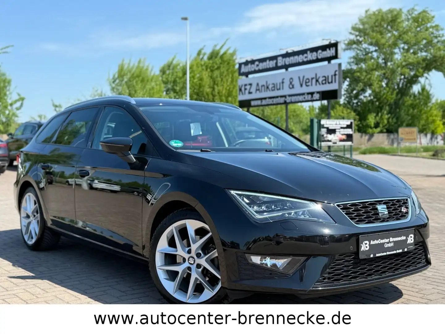 SEAT Leon ST FR*Automatik*LED*Kamera* Schwarz - 1