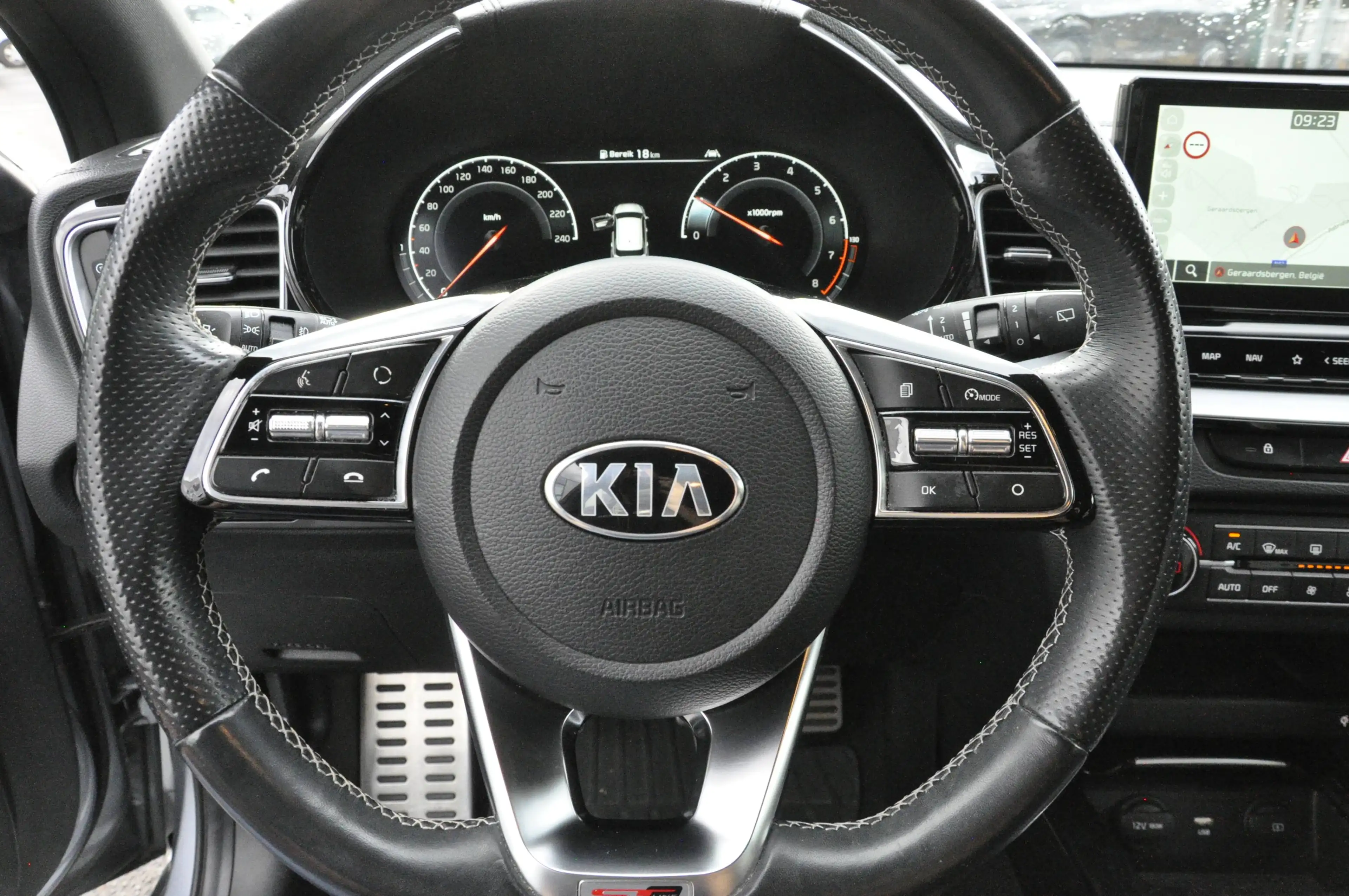 Kia ProCeed / pro_cee'd ProCeed 1.0 T-GDi GT-Line ISG GT-Line — photo 15