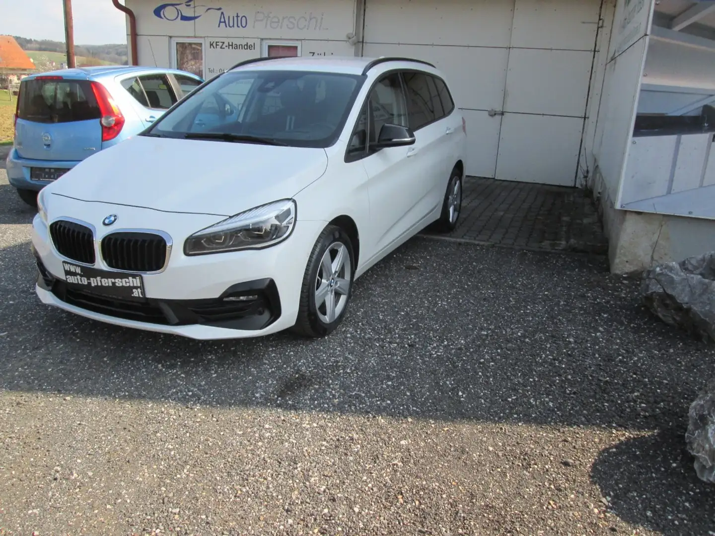BMW 218 Gran Tourer - 218d Sport Line Weiß - 2