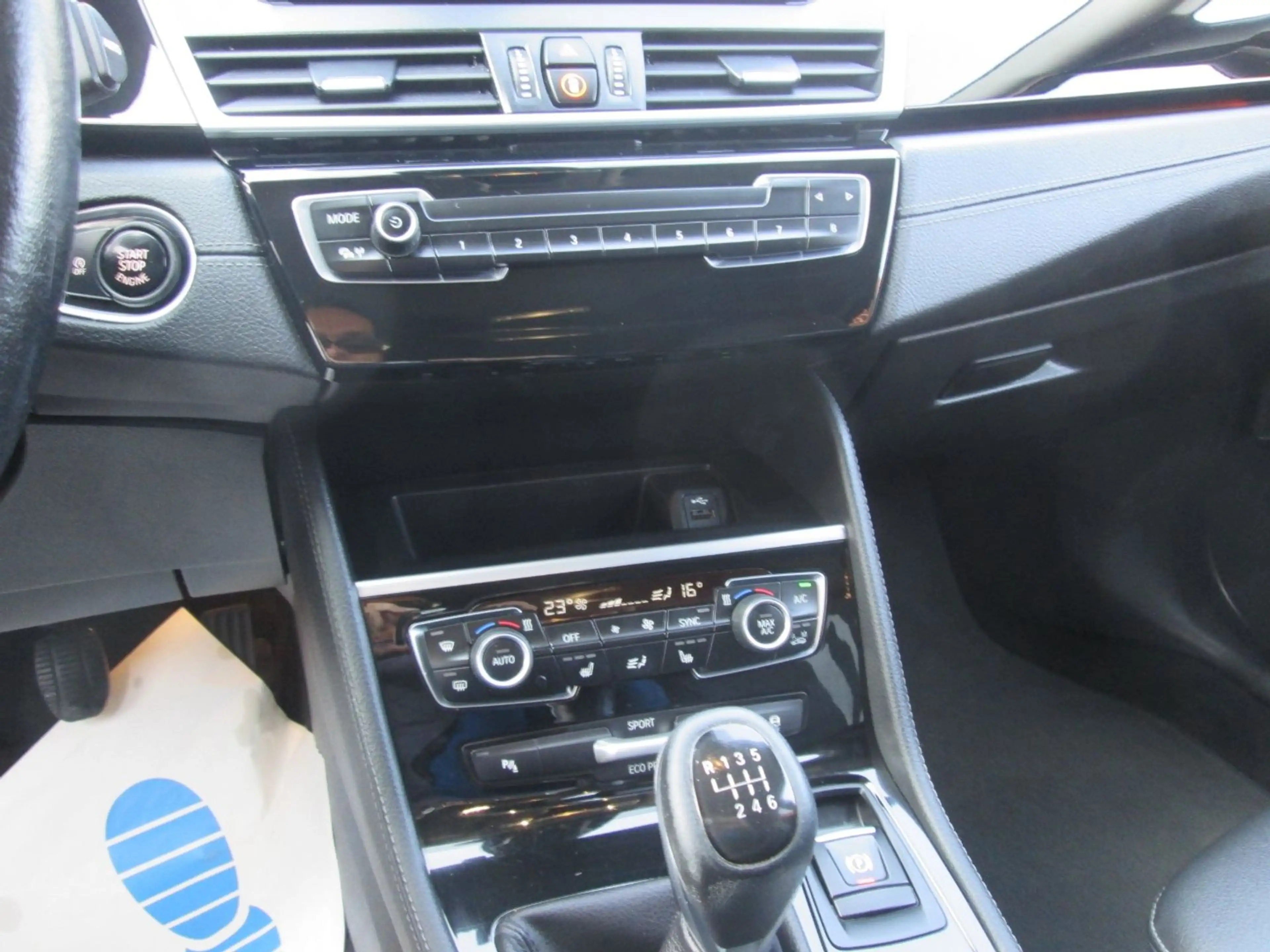 BMW 218 Gran Tourer - 218d Sport Line — photo 15