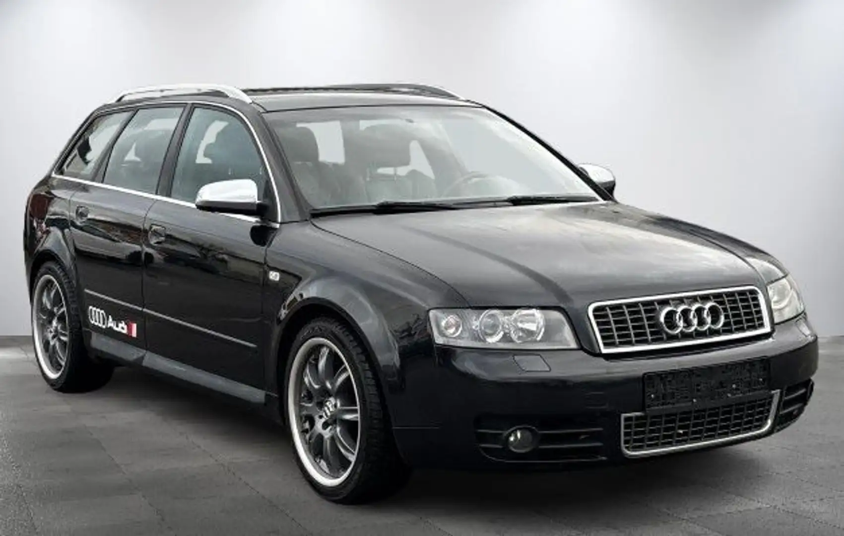 Audi S4 4.2 QUATTRO*XENON*BOSE*RECARO*TIPTRONIC*BBS* Schwarz - 2