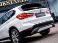 BMW X1 xDrive20i|PANO|H&K|PDC|HEAD-UP|18''|M-PAKKET Blanc - thumbnail 16