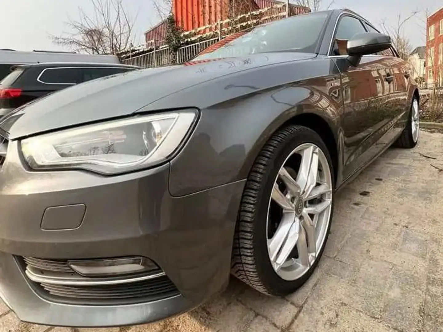 Audi A3 A3 1.4 TFSI Ambi.PL+g-t Grijs - 2