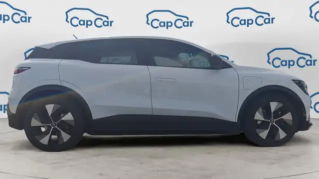 Renault Megane view 4