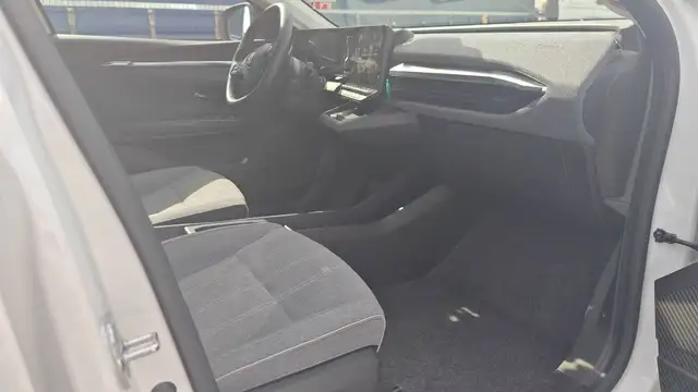 Renault Megane view 10