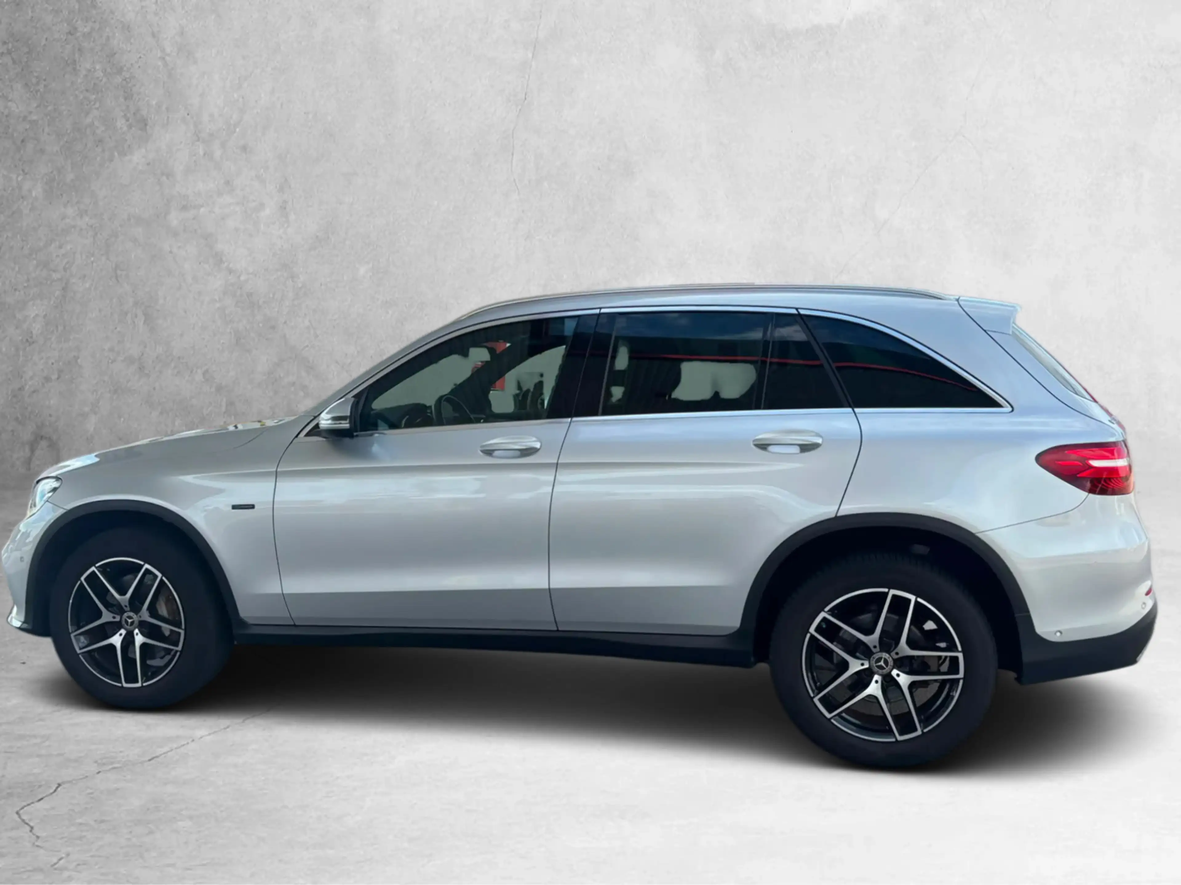 Mercedes-Benz GLC 350 350e AMG 4MATIC(Dealer OndH, Burmester, Head-up, N — photo 16