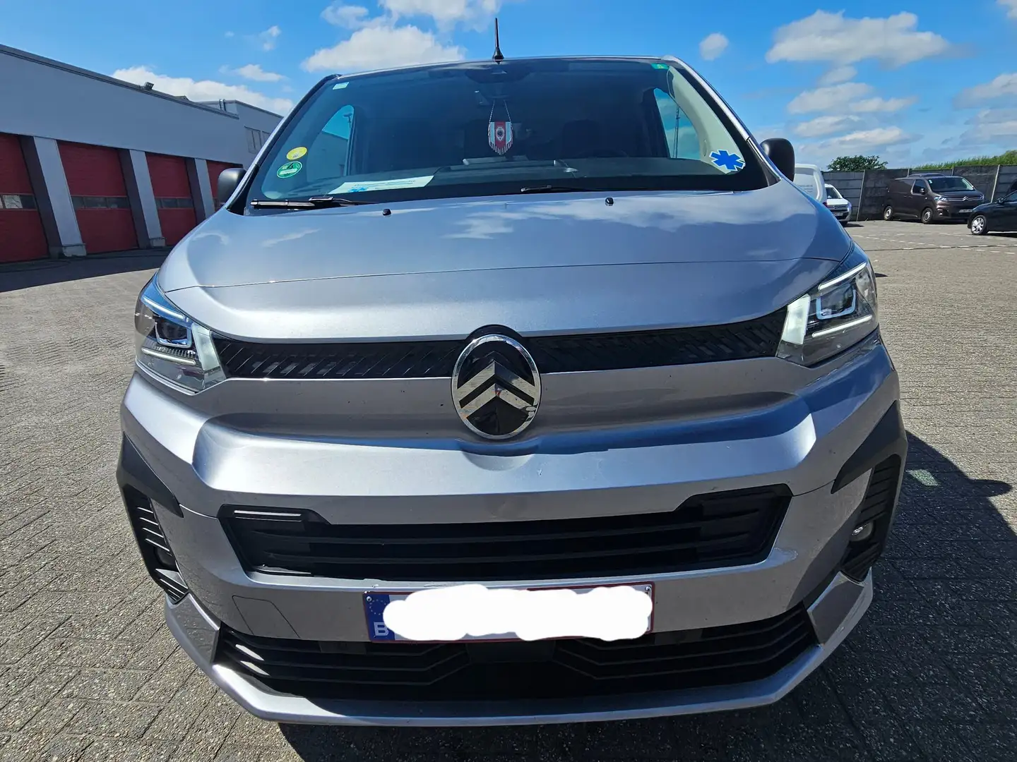 Citroen Jumpy Jumpy 2.0 BlueHDi 145 Standard EAT8 S Argent - 2