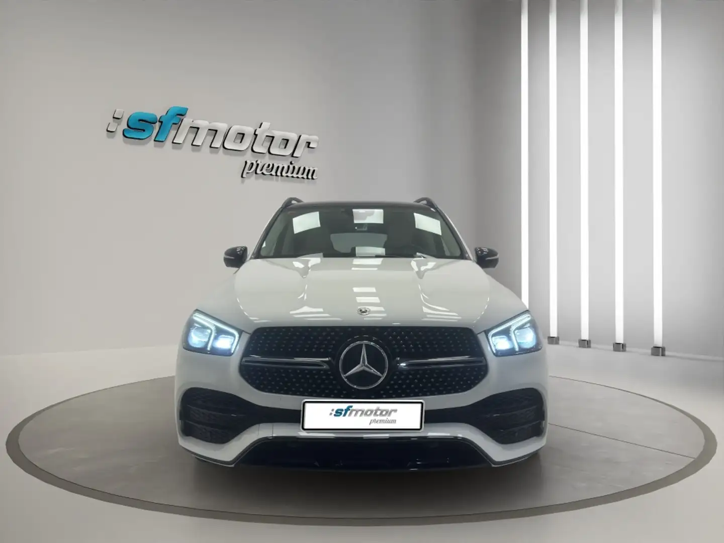 Mercedes-Benz GLE 350 350de 4Matic Aut. Weiß - 2